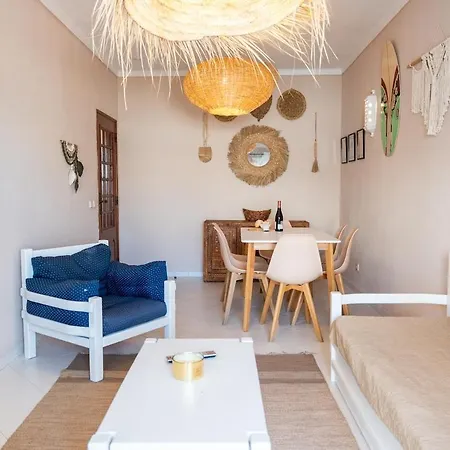 One-bedroom In Old Town With Pool 알부페이라