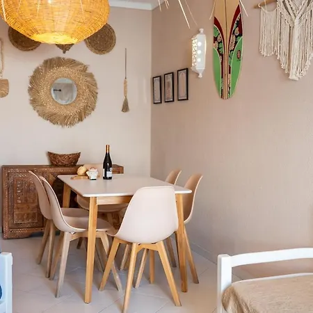One-bedroom In Old Town With Pool 알부페이라