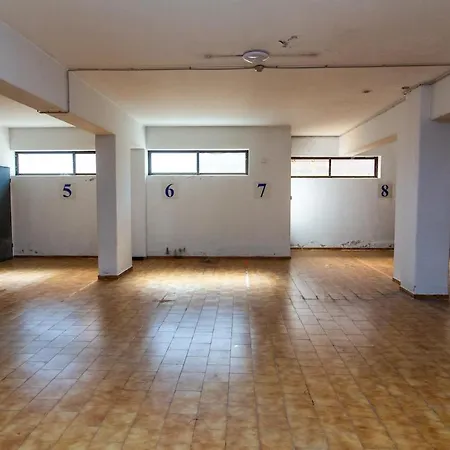 One-bedroom In Old Town With Pool 알부페이라
