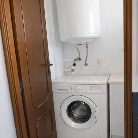 아파트 One-bedroom In Old Town With Pool 알부페이라