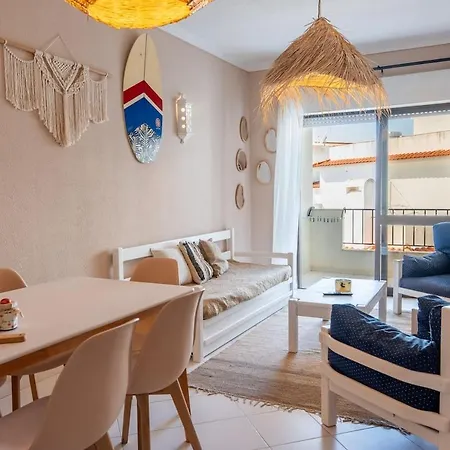 One-bedroom In Old Town With Pool *