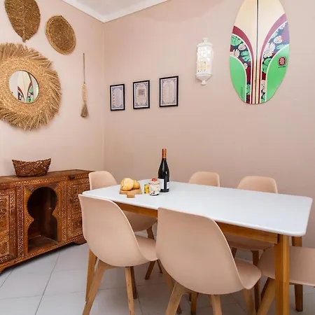 One-bedroom In Old Town With Pool Apartment *