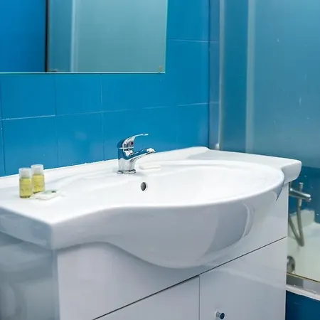 One-bedroom In Old Town With Pool 알부페이라