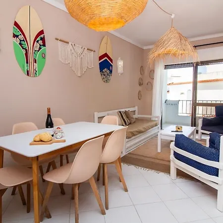 아파트 One-bedroom In Old Town With Pool *